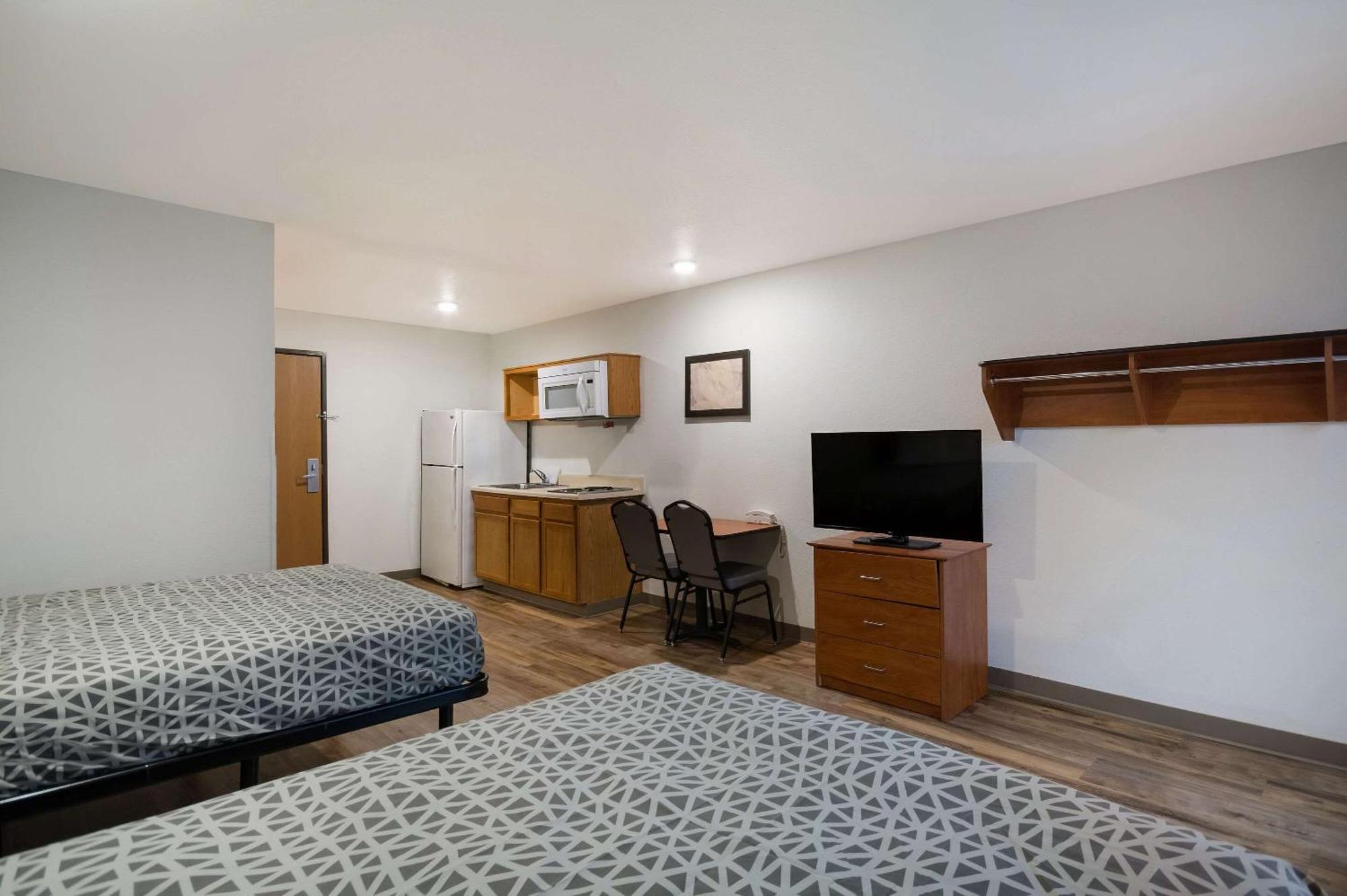 Woodspring I-85 Hotel 2*