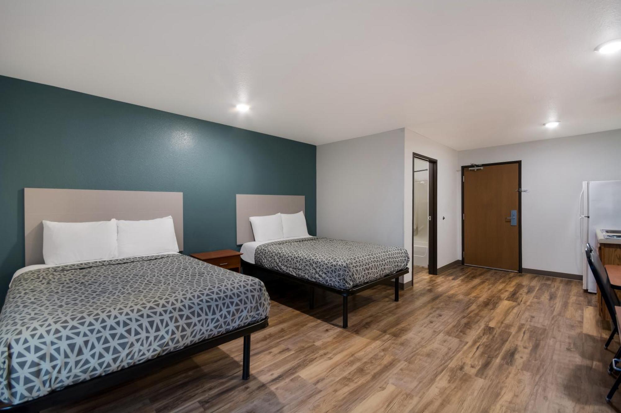Woodspring I-85 Hotel
